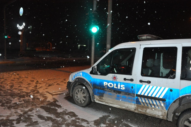 Afyonkarahisar-Antalya Karayolunda Trafik Durma Noktasına Geldi
