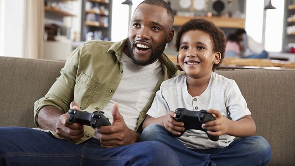 Oyun oynayanların sayısı artıyor ancak sektörün geliri 15 yıldan sonra ilk defa düşüyor