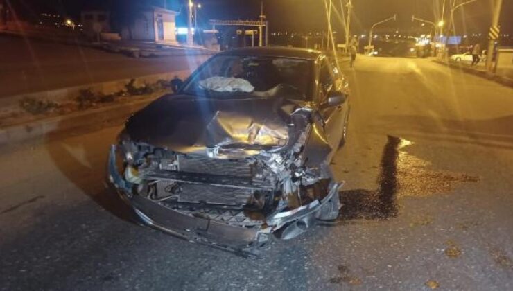 Kırıkkale’de iki araba çarpıştı: 5 yaralı
