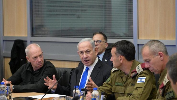 İsrail’de hükümet ile savaş kabinesi ortasında kriz