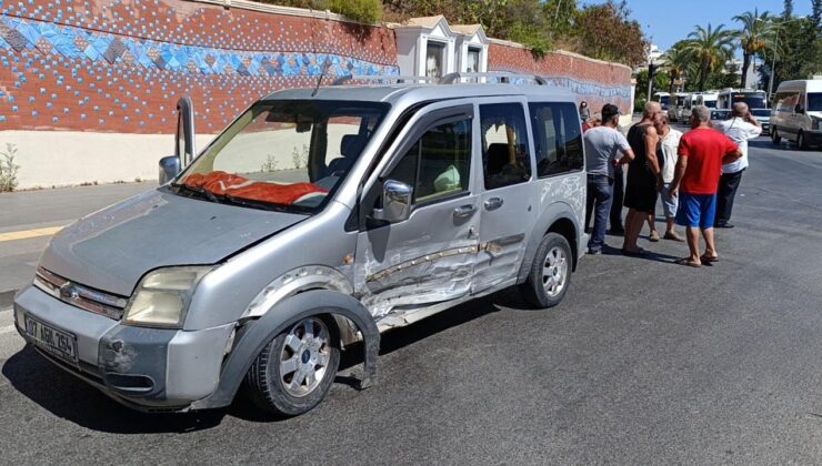 Antalya’da zincirleme kaza: Yaralılar var!