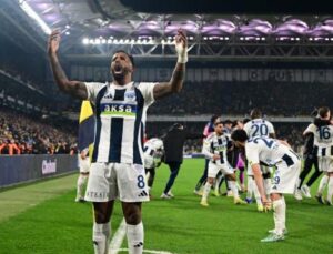 Kasımpaşa’dan Fenerbahçe’ye 90+11 göndermesi! ‘Buz kestiren geri dönüş’