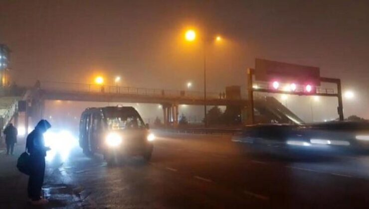 İstanbul’da sis tesirli oldu