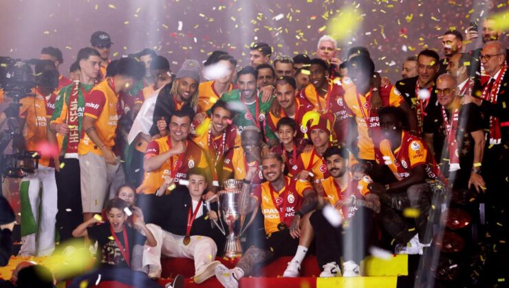 Galatasaray’da şampiyonluk kutlamasına katılmayan tek futbolcu
