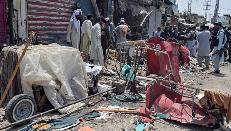 Pakistan’da patlama: Karakol yakınında dehşet anları