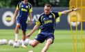Fenerbahçe yeni dönem hazırlıklarına günde çift idmanla devam ediyor