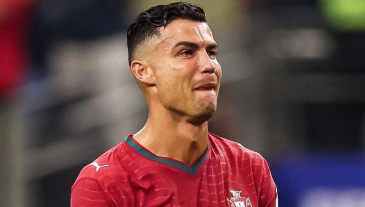 Ronaldo son maçında rekor kırdı! Gözyaşları içinde veda etti